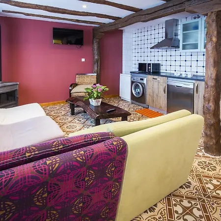 Centro De Turismo Rural La Coruja Del Ebro Valderredible Room photo